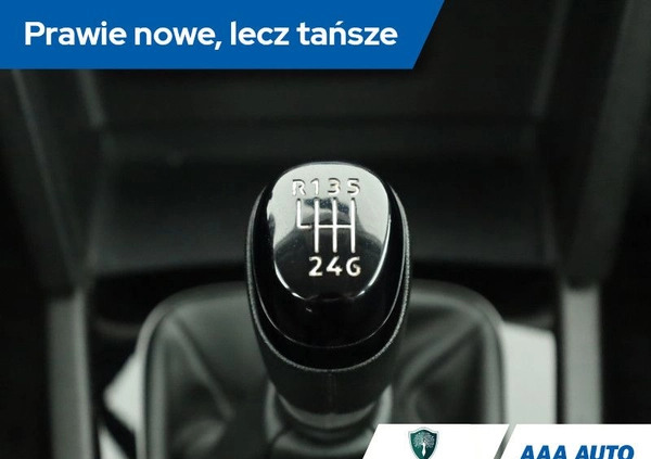 Renault Megane cena 40000 przebieg: 75764, rok produkcji 2017 z Świnoujście małe 211